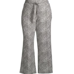 Terra & Sky Women's Plus Size Animal Print pant